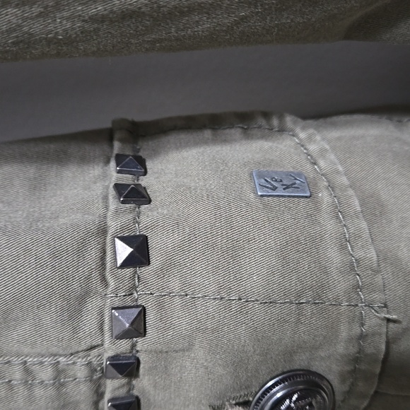 13) Vexy 2-in-1 Coat - Picture 16 of 16